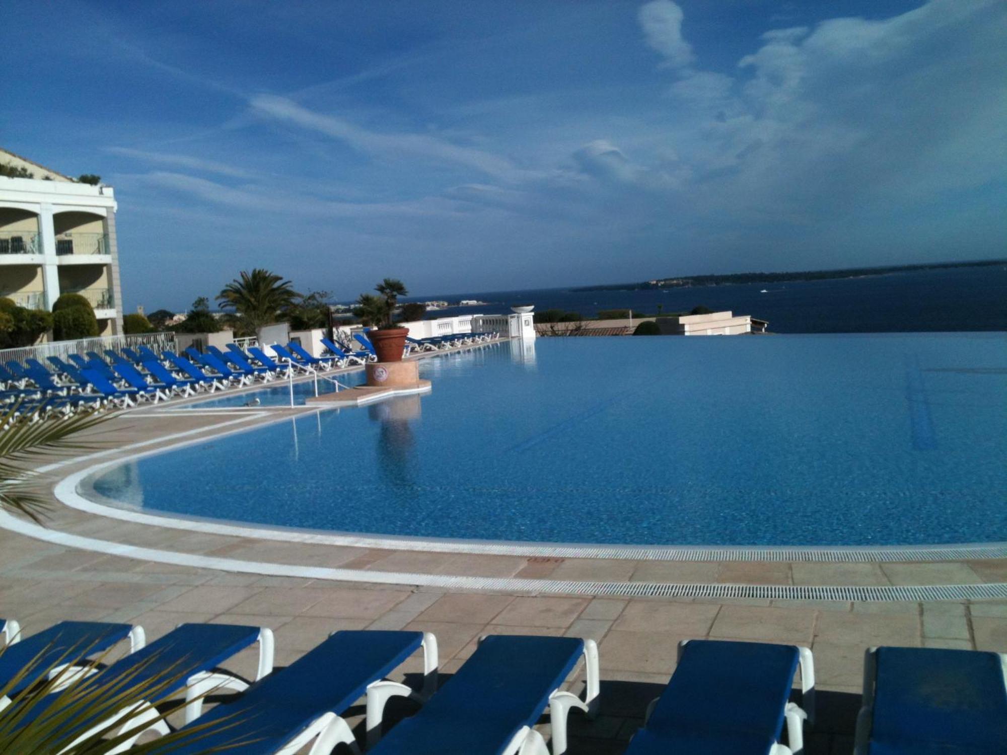Appartement Renove, Piscine A Debordement, Vue Mer Cannes Bagian luar foto